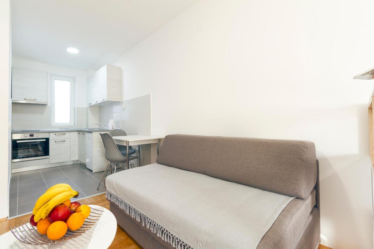 Tea Studio Apartments Ni Eksteriør billede