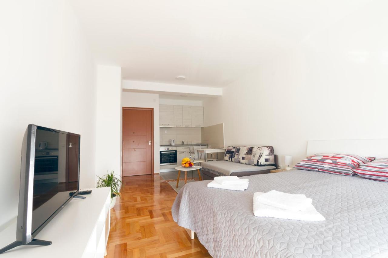 Tea Studio Apartments Ni Eksteriør billede