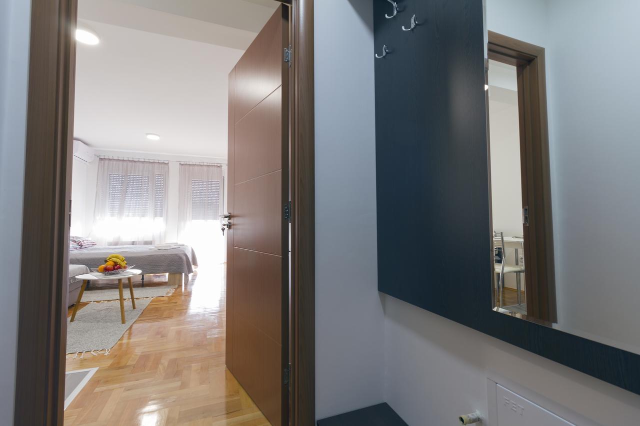 Tea Studio Apartments Ni Eksteriør billede